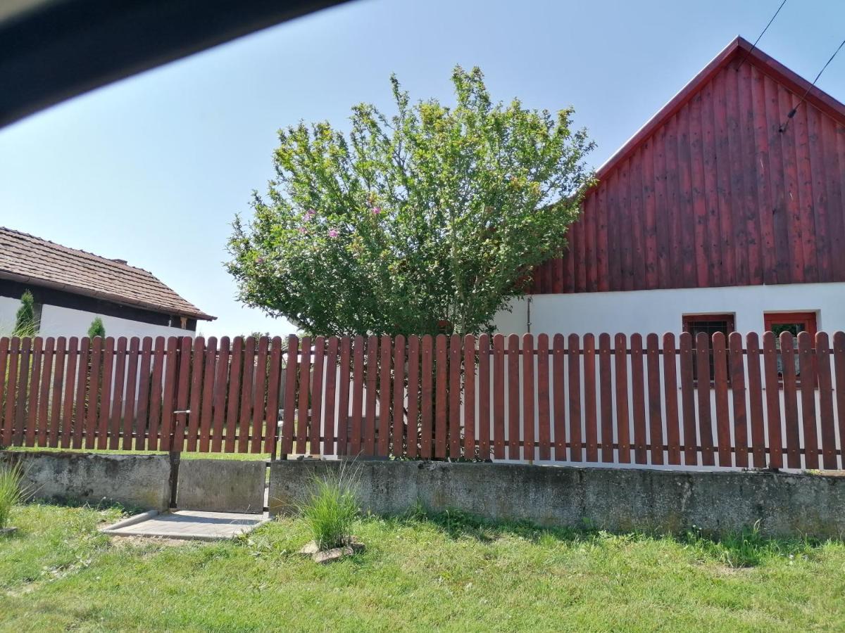 Hétvégi ház Csónakos